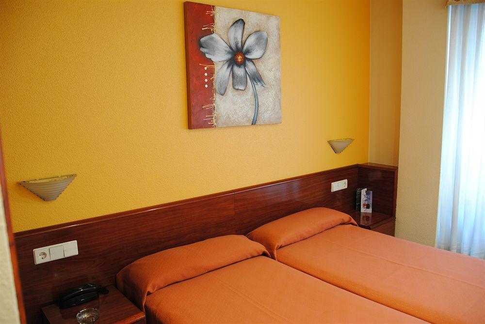 Hotel Playa Poniente Gijón Dış mekan fotoğraf