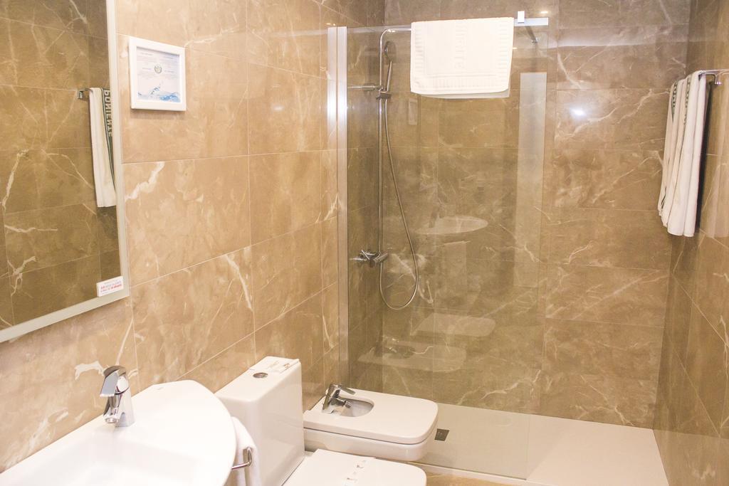 Hotel Playa Poniente Gijón Dış mekan fotoğraf